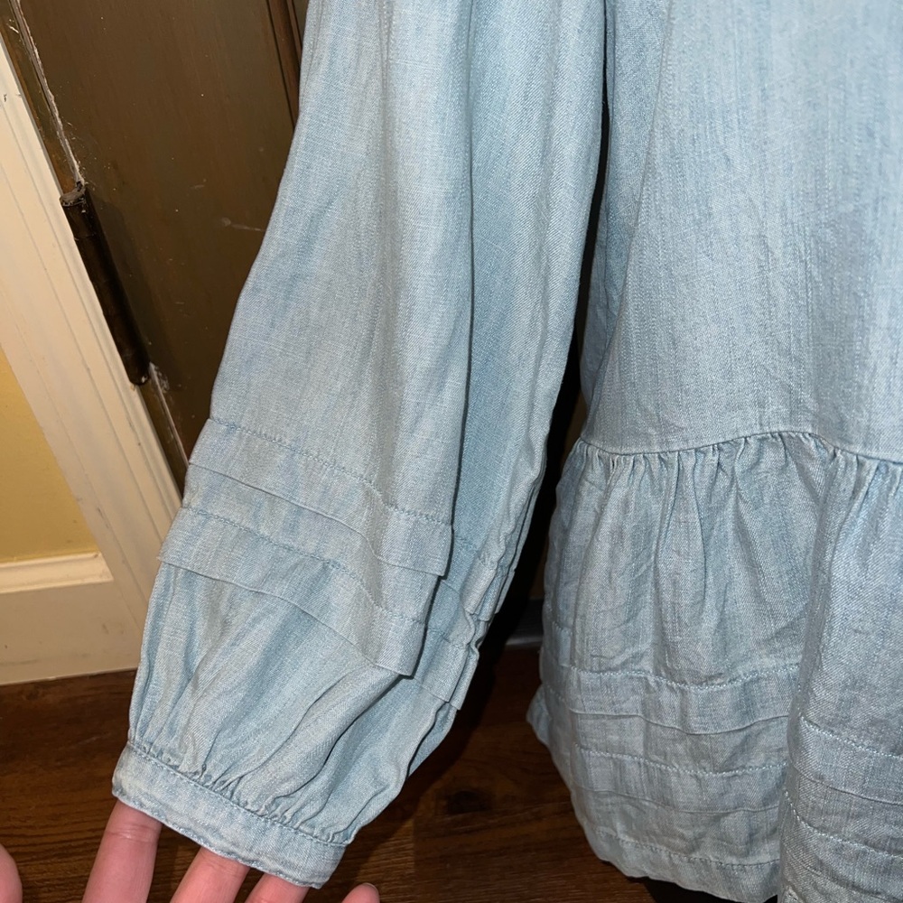American Eagle Light Blue Tiered Peasant Top Long Sleeve Ruffled Blouse Size M - Picture 4 of 8